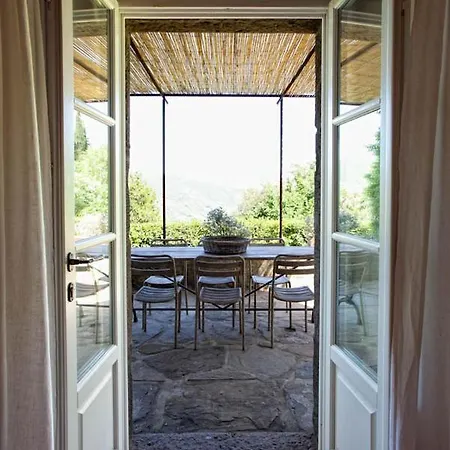 Torreone Sleeps 4 With Pool Air Con And Wifi 别墅